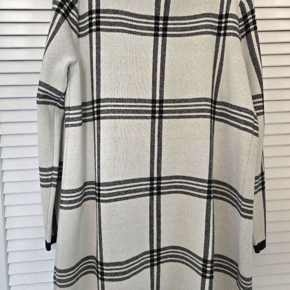 ELLE Sweater Coat/Tunic Black & Off-White Lg Windowpane Plaid XL EUC - Picture 3 of 13